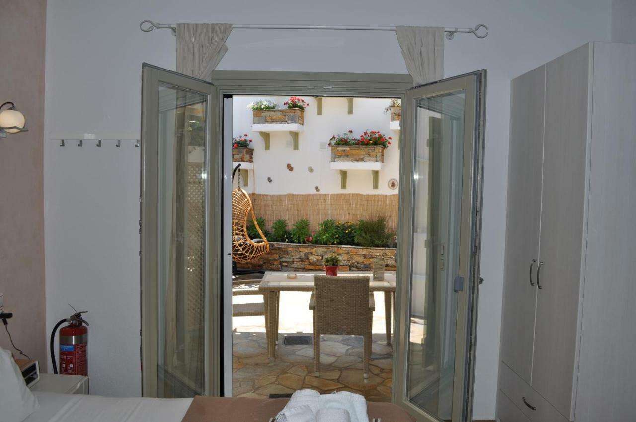 Studios Yalos Khorevtón Buitenkant foto